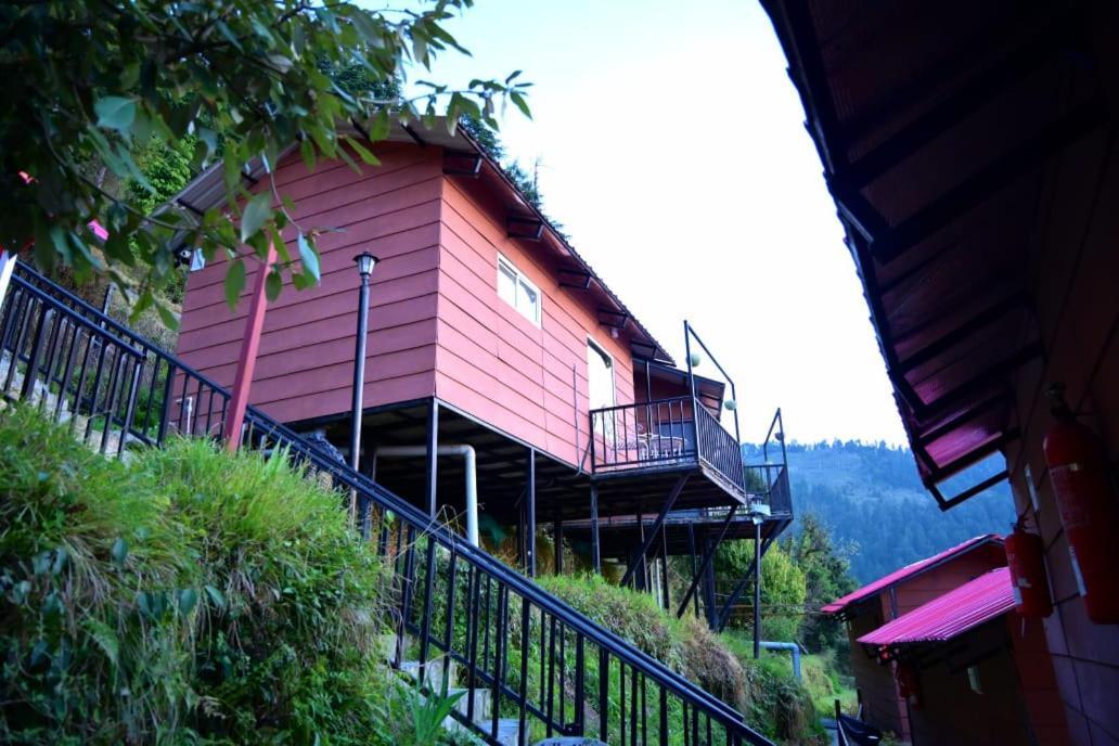 Aamod Resorts Dalhousie ! Luxury Cottage Resort Zewnętrze zdjęcie